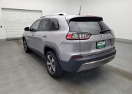 2019 Jeep Cherokee in West Palm Beach, FL 33409 - 18147302 5
