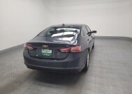 2019 Chevrolet Malibu in Las Vegas, NV 89102 - 18147307 7