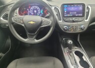 2019 Chevrolet Malibu in Las Vegas, NV 89102 - 18147307 22
