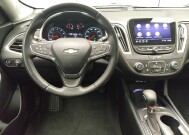 2021 Chevrolet Malibu in Taylor, MI 48180 - 18147393 22