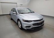 2017 Chevrolet Malibu in Cincinnati, OH 45255 - 18147400 13