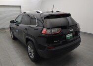 2019 Jeep Cherokee in Houston, TX 77060 - 18147464 5