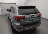 2019 Jeep Grand Cherokee in Houston, TX 77034 - 18147501 6