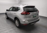 2020 Nissan Rogue in Gladstone, MO 64118 - 18147524 5