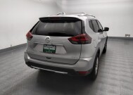 2020 Nissan Rogue in Gladstone, MO 64118 - 18147524 7