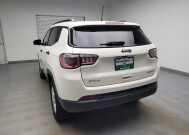 2018 Jeep Compass in Taylor, MI 48180 - 18147535 6