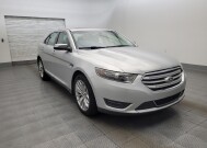 2015 Ford Taurus in Chandler, AZ 85225 - 18147558 13
