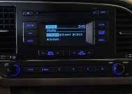 2017 Hyundai Elantra in Gainesville, FL 32609 - 18147584 25