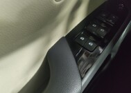 2018 Toyota Prius in Union City, GA 30291 - 18147674 27