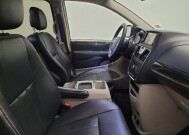 2015 Chrysler Town & Country in Louisville, KY 40258 - 18147729 21