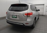 2016 Nissan Pathfinder in Tampa, FL 33619 - 18147771 9