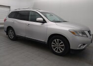 2016 Nissan Pathfinder in Tampa, FL 33619 - 18147771 11