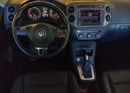 2017 Volkswagen Tiguan in Bradenton, FL 34207 - 18147847 22