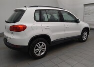 2017 Volkswagen Tiguan in Bradenton, FL 34207 - 18147847 10