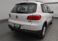 2017 Volkswagen Tiguan in Bradenton, FL 34207 - 18147847 9