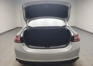 2020 Chevrolet Malibu in Taylor, MI 48180 - 18147856 29