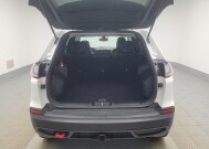 2022 Jeep Cherokee in Indianapolis, IN 46219 - 18147864 29