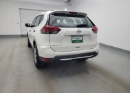 2019 Nissan Rogue in Cincinnati, OH 45255 - 18147928 6