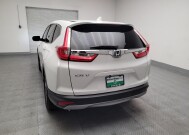 2019 Honda CR-V in Fresno, CA 93726 - 18147929 6