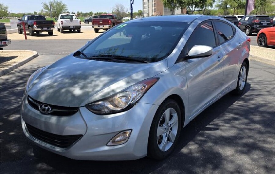 2013 Hyundai Elantra in Mesa, AZ 85212 - 18147967