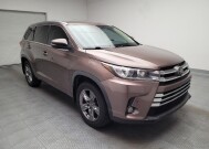 2018 Toyota Highlander in Riverside, CA 92504 - 18147993 13