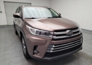 2018 Toyota Highlander in Riverside, CA 92504 - 18147993 14