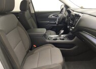 2021 Chevrolet Traverse in Jacksonville, FL 32210 - 18148082 21