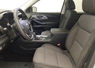 2021 Chevrolet Traverse in Jacksonville, FL 32210 - 18148082 17