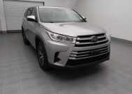 2018 Toyota Highlander in St. Louis, MO 63136 - 18148167 14