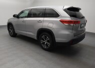 2018 Toyota Highlander in St. Louis, MO 63136 - 18148167 3