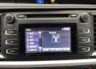 2018 Toyota Highlander in St. Louis, MO 63136 - 18148167 25