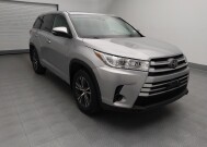 2018 Toyota Highlander in St. Louis, MO 63136 - 18148167 13