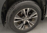 2018 Toyota Highlander in St. Louis, MO 63136 - 18148167 31