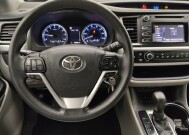 2018 Toyota Highlander in St. Louis, MO 63136 - 18148167 22