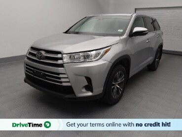 2018 Toyota Highlander in St. Louis, MO 63136