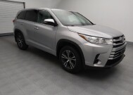 2018 Toyota Highlander in St. Louis, MO 63136 - 18148167 11
