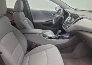 2020 Chevrolet Malibu in Indianapolis, IN 46219 - 18148201 21
