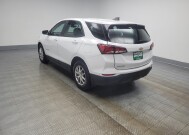 2022 Chevrolet Equinox in Indianapolis, IN 46219 - 18148218 3