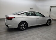 2022 Nissan Altima in Glendale, AZ 85301 - 18148273 10