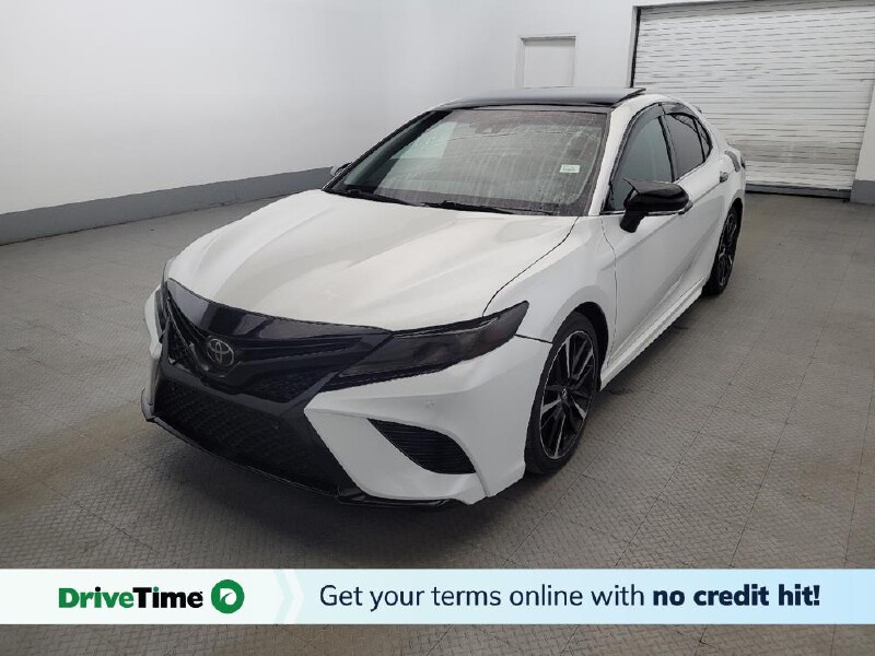 2018 Toyota Camry in Pittsburgh, PA 15236 - 18148284