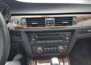 2009 BMW 328i in Greenville, SC 29607 - 18148300 24