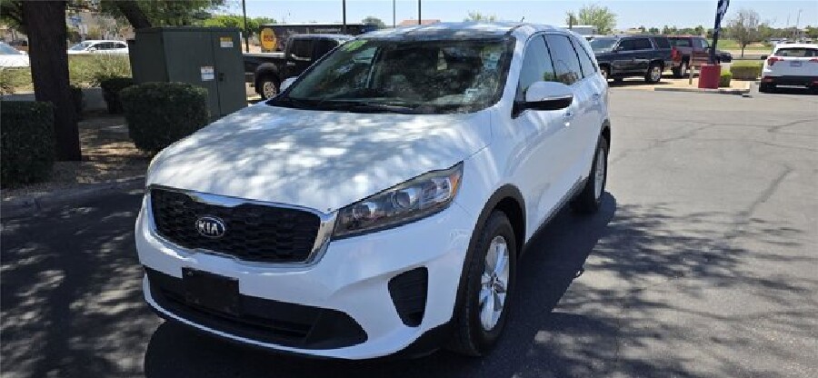 2019 Kia Sorento in Mesa, AZ 85212 - 18148345