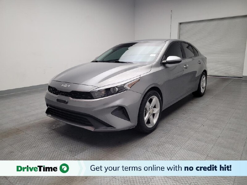 2022 Kia Forte in Downey, CA 90241 - 18148358