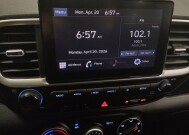 2022 Hyundai Venue in Live Oak, TX 78233 - 18148388 25