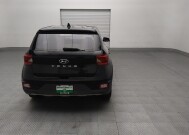 2022 Hyundai Venue in Live Oak, TX 78233 - 18148388 7