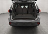2019 Toyota Highlander in Tulsa, OK 74145 - 18148406 29