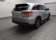 2019 Toyota Highlander in Tulsa, OK 74145 - 18148406 9