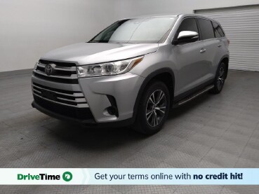 2019 Toyota Highlander in Tulsa, OK 74145