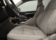 2019 Toyota Highlander in Tulsa, OK 74145 - 18148406 17