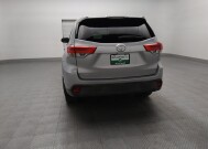 2019 Toyota Highlander in Tulsa, OK 74145 - 18148406 6